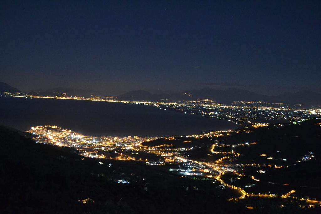 Al Casale Dei Nonni Bed & Breakfast Laureana Cilento ภายนอก รูปภาพ