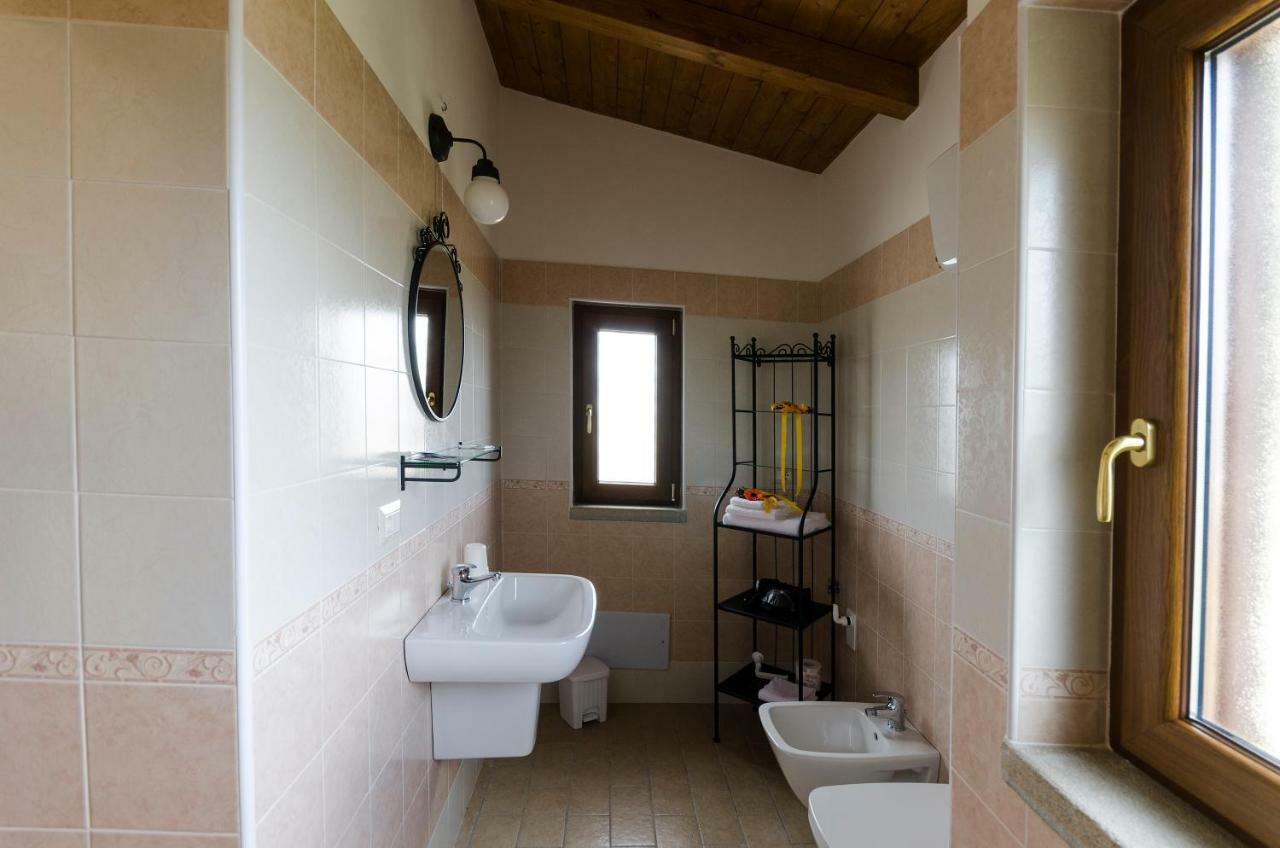 Al Casale Dei Nonni Bed & Breakfast Laureana Cilento ภายนอก รูปภาพ