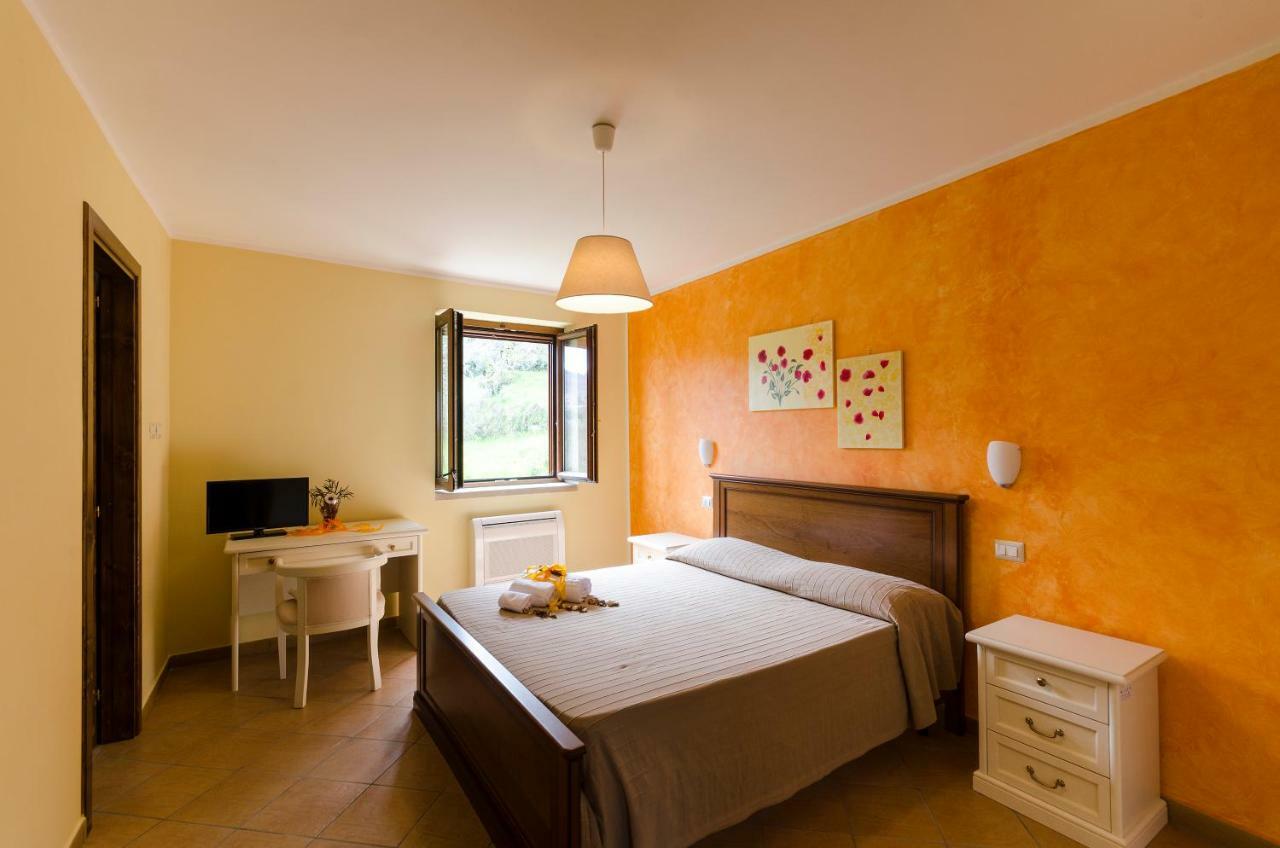 Al Casale Dei Nonni Bed & Breakfast Laureana Cilento ภายนอก รูปภาพ
